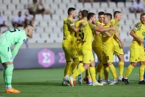 Απόλλων -Ντνίπρο: "Στράβωσε" στην αρχή, το πάλεψε (χωρίς αποτέλεσμα) στην συνέχεια (Φώτος)