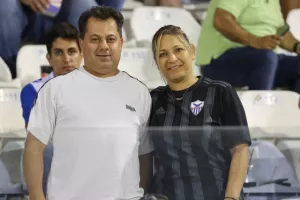 Ανόρθωση - Ακρίτας: ΓΚΕΛΑ η "Κυρία", άντεξε... με ΔΕΚΑ ο ψυχωμένος Ακρίτας! (Φώτος) 