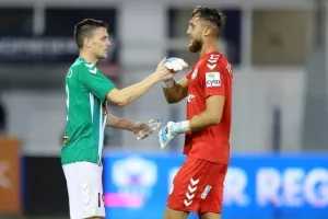 Ανόρθωση - Ακρίτας: ΓΚΕΛΑ η "Κυρία", άντεξε... με ΔΕΚΑ ο ψυχωμένος Ακρίτας! (Φώτος) 