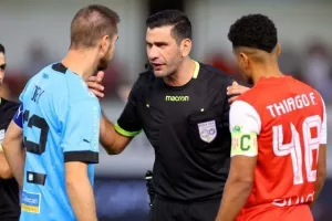 Νέα Σαλαμίνα - Απόλλων: Ο Μαυρίας έχασε το... άχαστο στο 90+2 και συμβιβασμός!