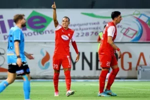 Νέα Σαλαμίνα - Απόλλων: Ο Μαυρίας έχασε το... άχαστο στο 90+2 και συμβιβασμός!