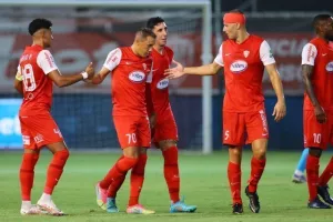 Νέα Σαλαμίνα - Απόλλων: Ο Μαυρίας έχασε το... άχαστο στο 90+2 και συμβιβασμός!