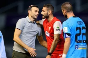 Νέα Σαλαμίνα - Απόλλων: Ο Μαυρίας έχασε το... άχαστο στο 90+2 και συμβιβασμός!