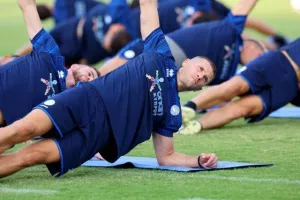 Συνεχίζει η Εθνική ενόψει Ελλάδας, μπήκαν Τζιωνής και Κακουλλής