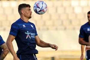 Συνεχίζει η Εθνική ενόψει Ελλάδας, μπήκαν Τζιωνής και Κακουλλής