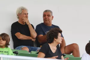 Δόξα-Απόλλων/Φωτορεπορτάζ κόσμου