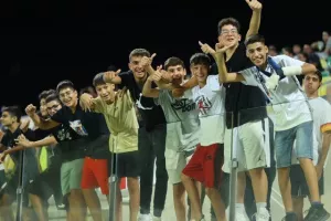 (ΦΩΤΟΡΕΠΟΡΤΑΖ) Ο κόσμος στο "ΑΕΚ Αρένα"