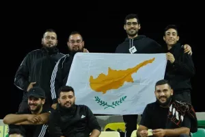 (ΦΩΤΟΡΕΠΟΡΤΑΖ) Ο κόσμος στο "ΑΕΚ Αρένα"