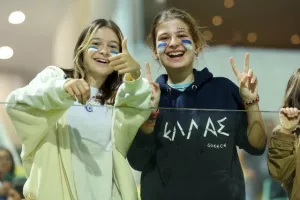 (ΦΩΤΟΡΕΠΟΡΤΑΖ) Ο κόσμος στο "ΑΕΚ Αρένα"