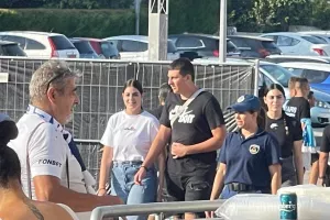 Fan-Day Πάφου: Τους ξεσήκωσε η Στικούδη! (Βίντεο/Φώτος)