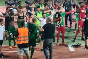 ΕΤΣΙ... ανταπέδωσαν την στήριξη! (Φώτος)