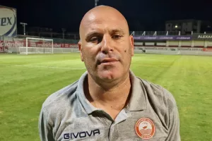"Οι παίκτες ήταν άψογοι/Συγχαρητήρια στους συνεργάτες μου" (Βίντεο)