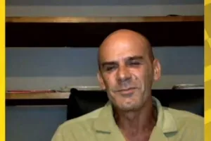 Δυνατή ατάκα: "Έτσι... κάνεις κομπλεξική την ομάδα σου"