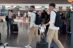 Η ΑΕΚ στο αεροδρόμιο/ Μέσα ο Ροσάλες (Φώτος)