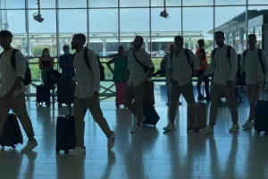 Η ΑΕΚ στο αεροδρόμιο/ Μέσα ο Ροσάλες (Φώτος)