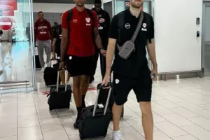 Η άφιξη του Ολυμπιακού στην Κύπρο (Φώτος)