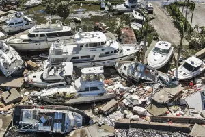 Φλόριντα: Τουλάχιστον 12 νεκροί και εικόνες «Αποκάλυψης» (Βίντεο)