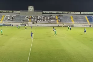 (LIVE) Εθνικός Άχνας - Οθέλλος 0-0 (φώτος)
