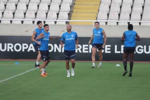 ΦΩΤΟΣ/Το μάθημα από τον Καταλά και οι παρόντες στην προπόνηση