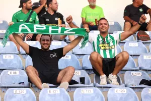 Άρης - Καρμιώτισσα: Τον "προσγείωσε" και φώναξε... πως είναι εδώ!