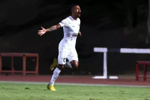 Πάφος FC - AEK: Ο Ζάιρο... εκτόξευσε τους Παφίτες στην κορυφή! (φώτος)