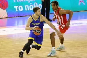 Ο Ερ.Αστέρας νίκησε... στον πόντο το Περιστέρι (φώτος)