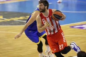 Ο Ερ.Αστέρας νίκησε... στον πόντο το Περιστέρι (φώτος)