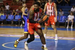 Ο Ερ.Αστέρας νίκησε... στον πόντο το Περιστέρι (φώτος)