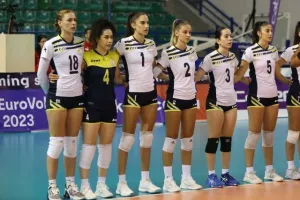 Ήττα για τα κορίτσια μας από την Ουγγαρία (φώτος)