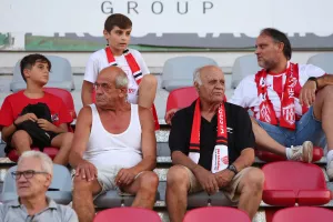(Φωτορεπορτάζ) Ο κόσμος στο "Στάδιο Αμμόχωστος"