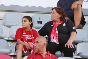 (Φωτορεπορτάζ) Ο κόσμος στο "Στάδιο Αμμόχωστος"