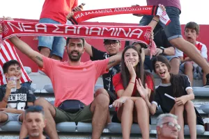 (Φωτορεπορτάζ) Ο κόσμος στο "Στάδιο Αμμόχωστος"