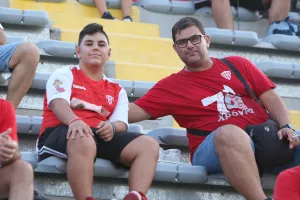 (Φωτορεπορτάζ) Ο κόσμος στο "Στάδιο Αμμόχωστος"