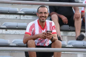 (Φωτορεπορτάζ) Ο κόσμος στο "Στάδιο Αμμόχωστος"