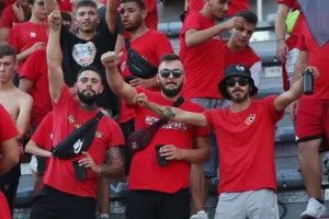 (Φωτορεπορτάζ) Ο κόσμος στο "Στάδιο Αμμόχωστος"