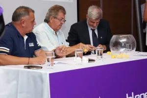 Το πρόγραμμα στα πρωταθλήματα πετόσφαιρας (φώτος)