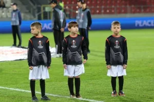 Ντιναμό - ΑΕΚ: Γκολάρα ο Γκιούρτσο και μεγάλο διπλό! (φώτος)