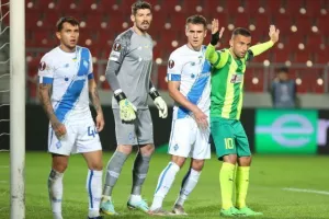 Ντιναμό - ΑΕΚ: Γκολάρα ο Γκιούρτσο και μεγάλο διπλό! (φώτος)