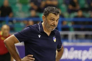 "Πράσινος"... ο πρώτος τίτλος της χρονιάς! (Φώτος)