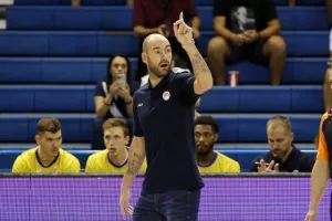 Ο Ερ.Αστέρας νίκησε... στον πόντο το Περιστέρι (φώτος)