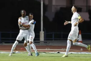 ΑΕΛ - Δόξα: Σπουδαίο παιχνίδι, μεγάλο "διπλό"! (φώτος)
