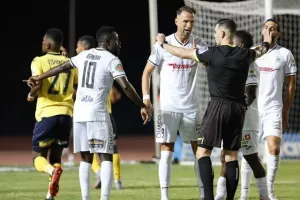 ΑΕΛ - Δόξα: Σπουδαίο παιχνίδι, μεγάλο "διπλό"! (φώτος)