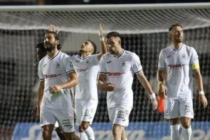 ΑΕΛ - Δόξα: Σπουδαίο παιχνίδι, μεγάλο "διπλό"! (φώτος)