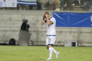 Κύπρος - Ελλάδα: Τρίποντο... με Τζιωνή στο ντεμπούτο του Τιμούρ! (φώτος) 