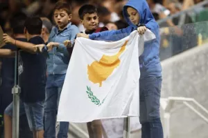 Κύπρος - Ελλάδα: Τρίποντο... με Τζιωνή στο ντεμπούτο του Τιμούρ! (φώτος) 
