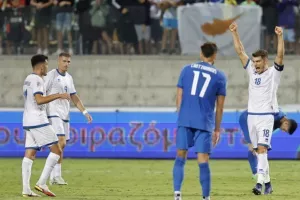 Κύπρος - Ελλάδα: Τρίποντο... με Τζιωνή στο ντεμπούτο του Τιμούρ! (φώτος) 