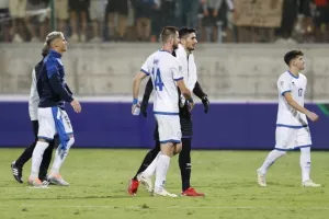 Κύπρος - Ελλάδα: Τρίποντο... με Τζιωνή στο ντεμπούτο του Τιμούρ! (φώτος) 