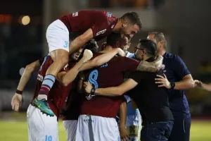 ΑΕΛ - ΕΝΠ: Βυσσινί… απόδραση από την Λεμεσό! (φώτος) 