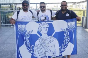 Check in... ο Απόλλωνας (φώτος)