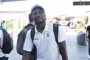 Check in... ο Απόλλωνας (φώτος)